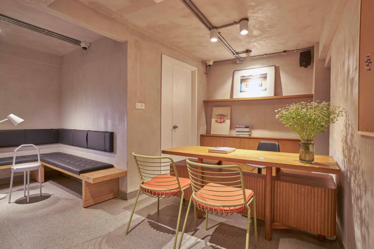 Express By M Village Pham Ngu Lao ホーチミン市 エクステリア 写真